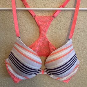 Victoria’s Secret bra